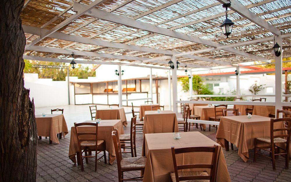 Baia Sangiorgio Hotel & Beach Club บารี ภายนอก รูปภาพ