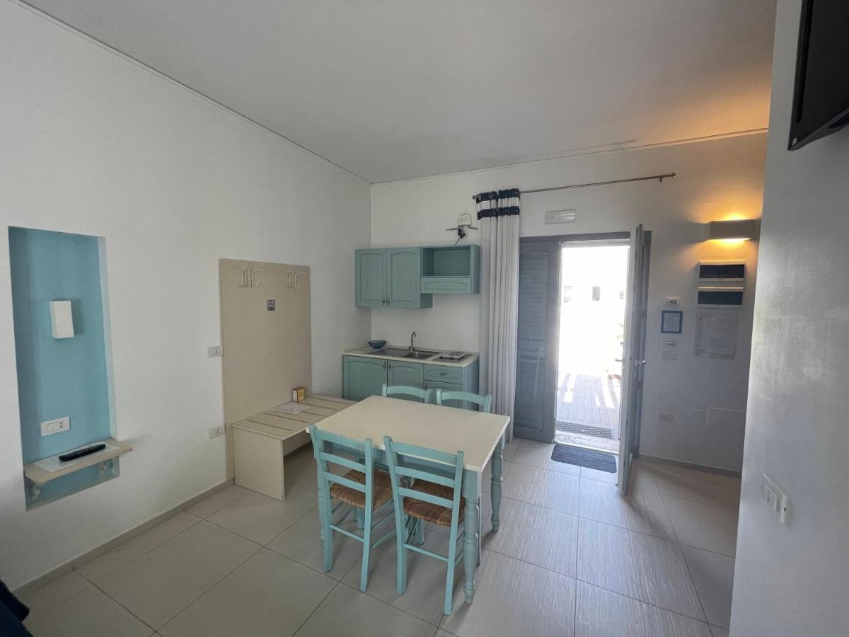 Baia Sangiorgio Hotel & Beach Club บารี ภายนอก รูปภาพ