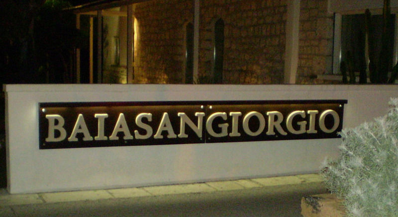 Baia Sangiorgio Hotel & Beach Club บารี ภายนอก รูปภาพ